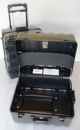 Chicago Case Magnum Indestructo Tool Case with Wheels and Handle, Empty